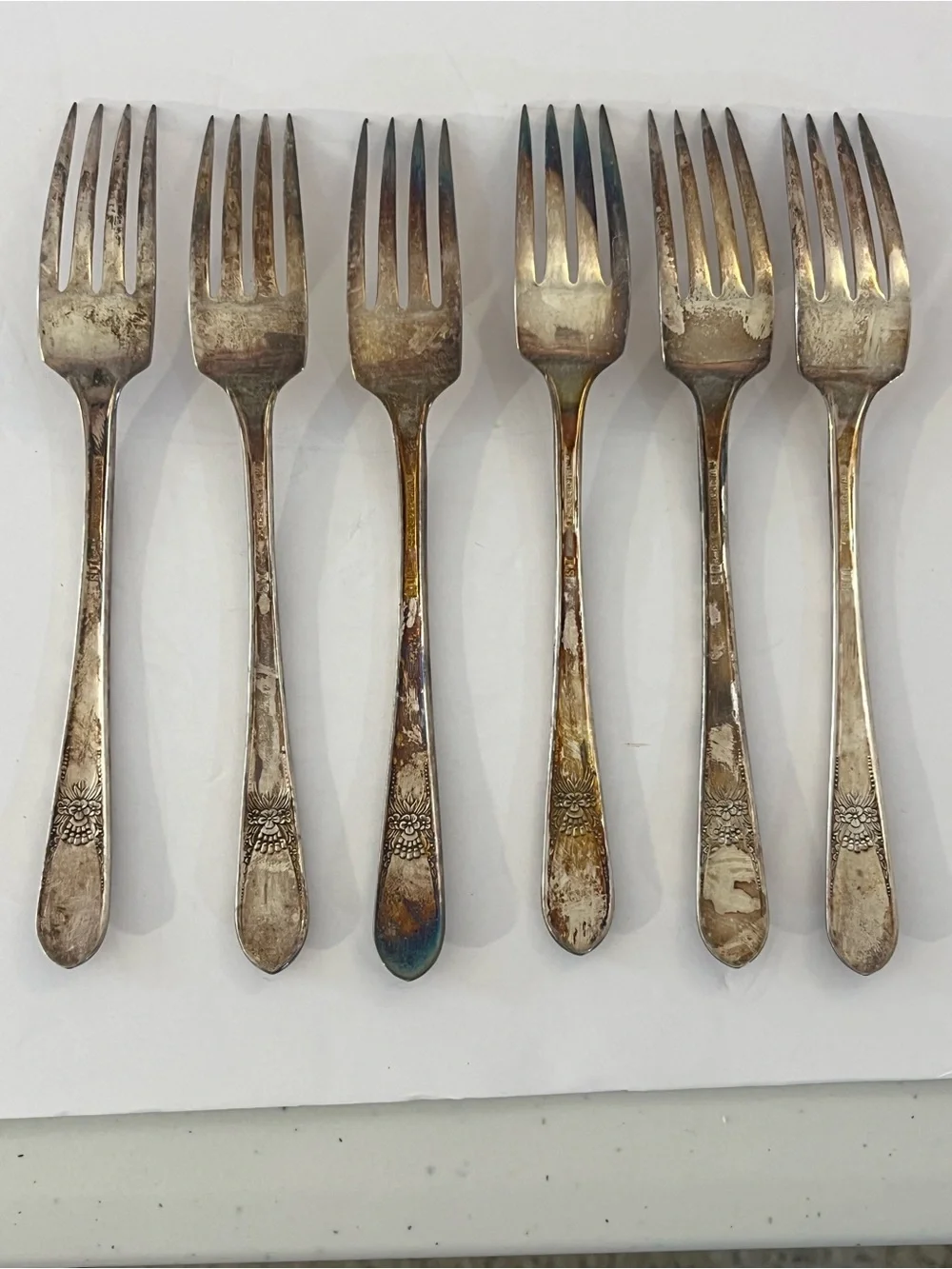 Wm Rogers IS Silver-plated Flatware Set 20 Pieces 1940 Beloved w/Guarantee Paper